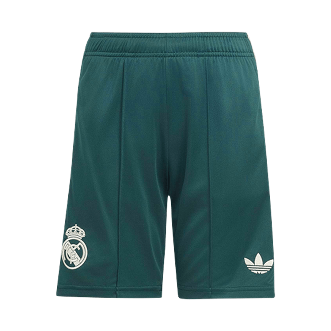 Real Madrid vierasshortsit 2026/27 – shortsien etupuoli