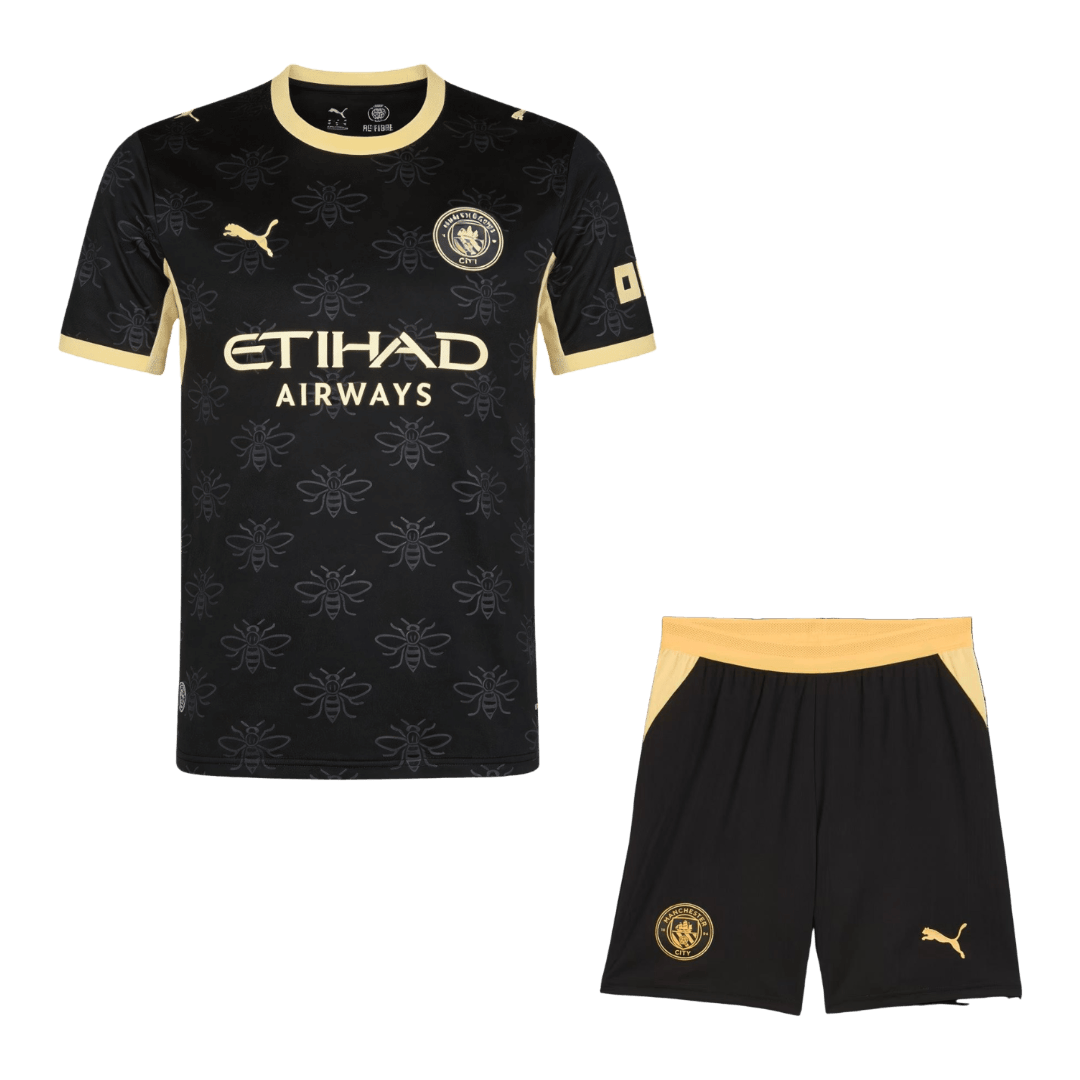 Manchester City vierasjalkapallosetti 2026/27 – pelipaita ja shortsit edestä