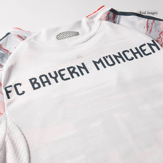Bayern Munich 2025/26 Vieras Pelipaita (Player Version) Miesten OLISE #17
