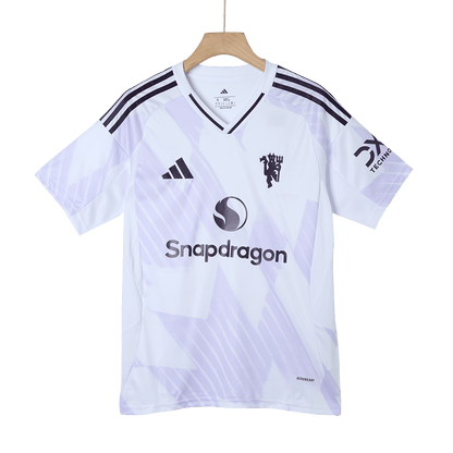 Manchester United 2025/26 Vieras Pelipaita Miesten MOUNT #7