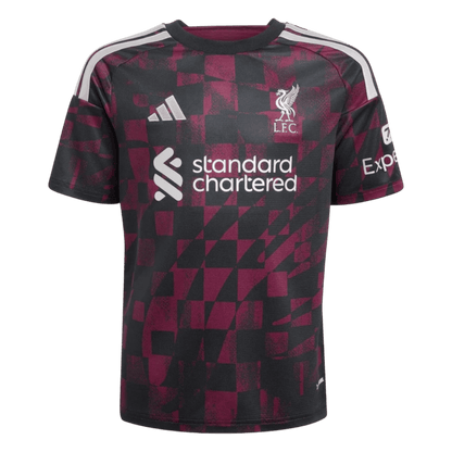 Liverpool kolmas pelipaita 2026/27