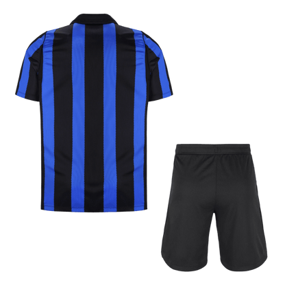 Inter Milan kotijalkapallosetti 2026/27 – pelipaita ja shortsit takaa