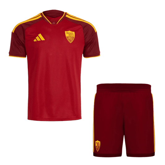 Roma kotijalkapallosetti 2026/27 – pelipaita ja shortsit edestä