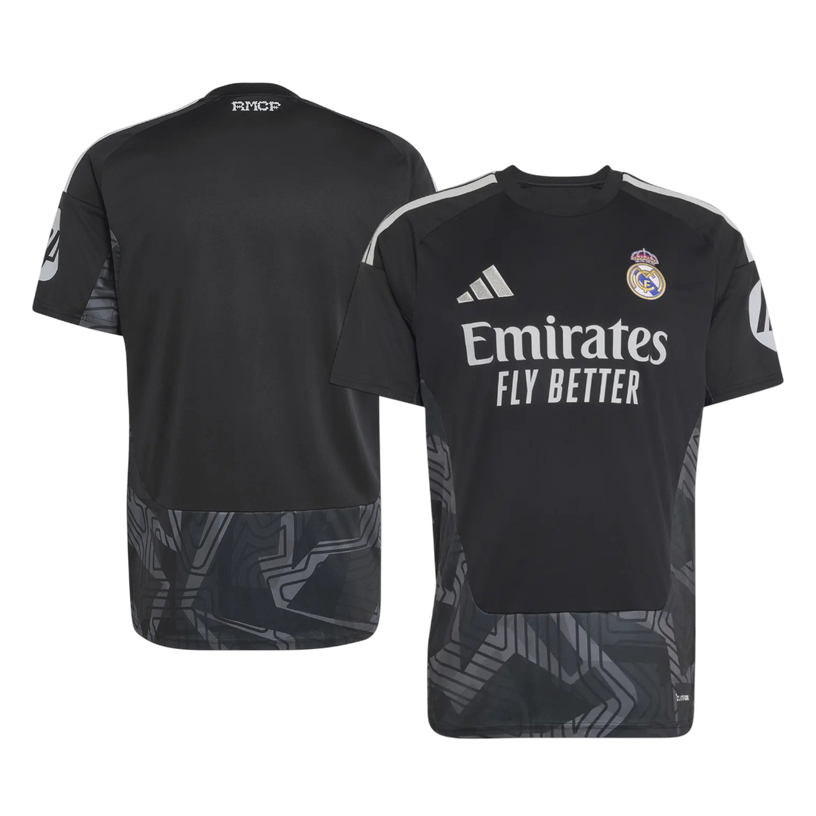 Real Madrid pelipaita 2026/27 – etu- ja takapuoli