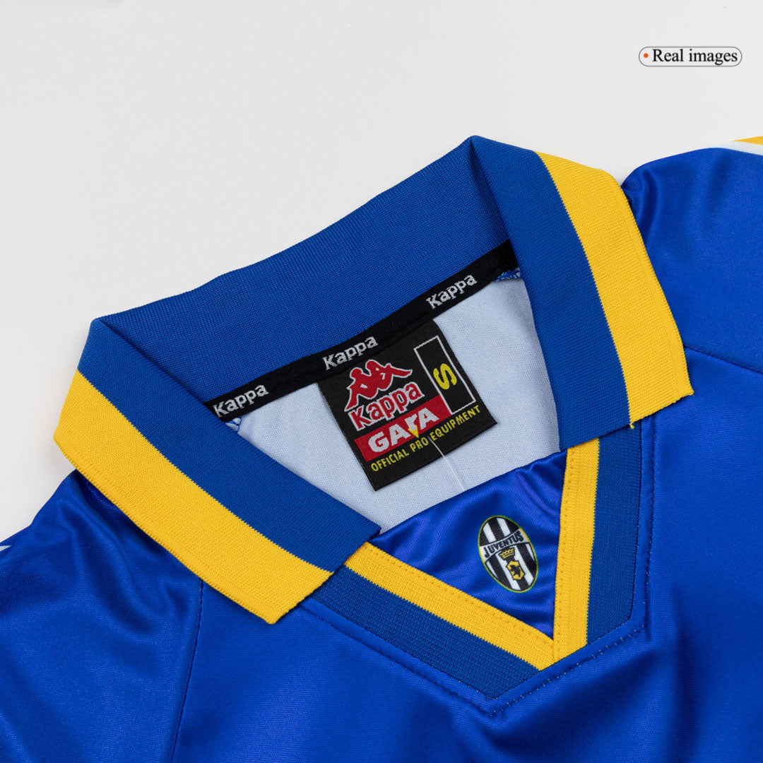 Juventus retro vieraspelipaita 1995/96 – lisänäkymä 2