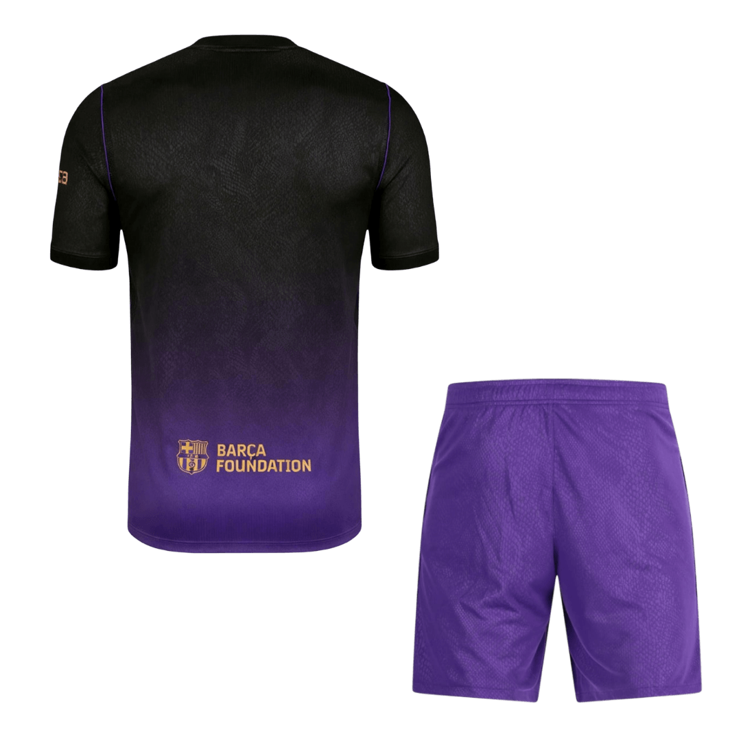 Barcelona vierasjalkapallosetti 2026/27 – pelipaita ja shortsit takaa
