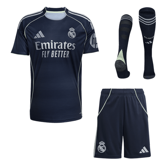 Real Madrid 2025/26 Vieras Täydellinen peliasu Miesten [PREMIUM]